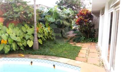 Casa com 6 quartos à venda ou para locação em Jardim Guedala - SP