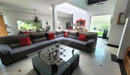 Casa com 3 quartos à venda em Vila Albertina - SP