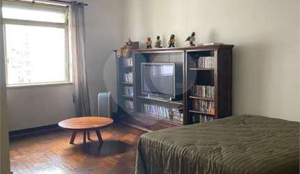 Apartamento com 3 quartos à venda em República - SP