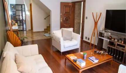 Casa com 4 quartos à venda em Vila Monumento - SP