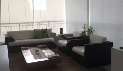 Apartamento com 4 quartos à venda em Vila Gertrudes - SP