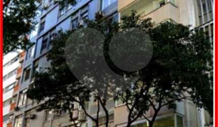 Apartamento com 3 quartos à venda em Bela Vista - SP