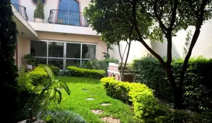 Sobrado com 4 quartos à venda em Saúde - SP