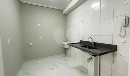 Apartamento com 1 quartos à venda ou para locação em Brás - SP