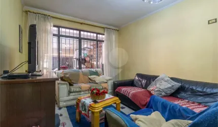 Sobrado com 3 quartos à venda ou para locação em Vila Sônia - SP