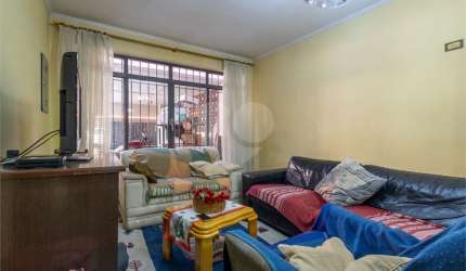 Sobrado com 3 quartos à venda ou para locação em Vila Sônia - SP
