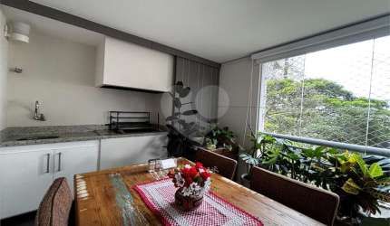 Apartamento com 3 quartos à venda em Vila Romana - SP