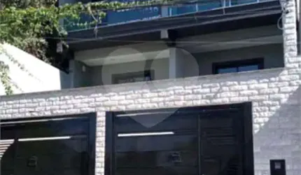 Sobrado com 3 quartos à venda em Vila Ipojuca - SP