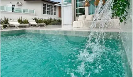 Condomínio com 5 quartos para locação em Vista Linda - SP