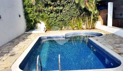 Casa térrea com 3 quartos à venda em Tremembé - SP