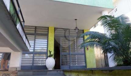 Sobrado com 4 quartos à venda em Jardim Novo Mundo - SP