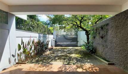 Casa com 4 quartos à venda ou para locação em Butantã - SP