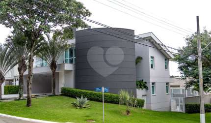 Condomínio com 4 quartos à venda em Alphaville Residencial Zero - SP