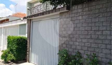 Casa com 4 quartos à venda ou para locação em Jardim Franca - SP