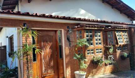 Casa com 3 quartos à venda em Vila Albertina - SP