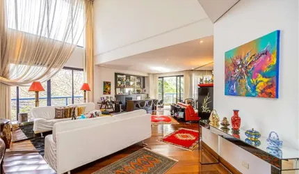 Duplex com 4 quartos à venda em Cerqueira César - SP