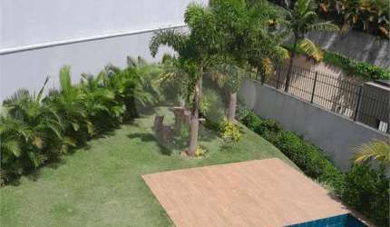 Casa com 3 quartos à venda ou para locação em Moinho Velho - SP