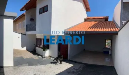 CASA ASSOBRADADA - JARDIM PRIMAVERA - SP