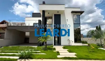 CASA ASSOBRADADA - CONDOMÍNIO ALTOS DA FLORESTA - SP