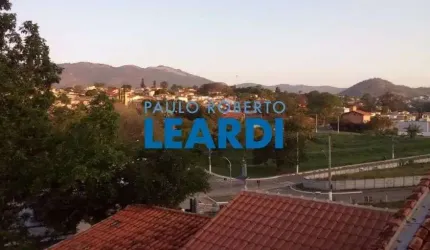 CASA ASSOBRADADA - JARDIM DO LAGO - SP