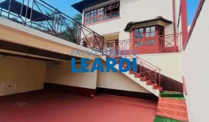 CASA ASSOBRADADA - JARDIM PAULISTA - SP