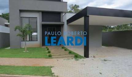 CASA TÉRREA - RIO ABAIXO - SP