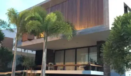 Exuberante Casa Alto Padrão fino acabamento em Alphaville Paralela I