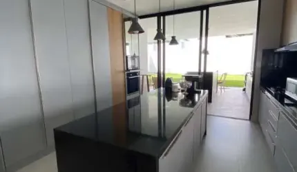 Casa à venda, 320 m² por R$ 2.300.000,00 - Buraquinho - Lauro de Freitas/BA