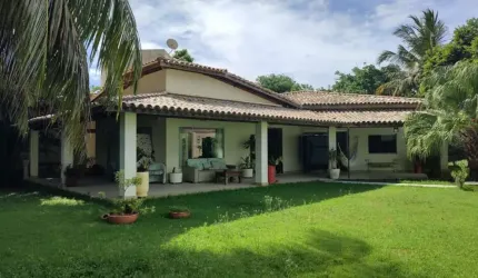Casa à venda, 350 m² por R$ 1.450.000,00 - Estrada Do Coco - Lauro de Freitas/BA