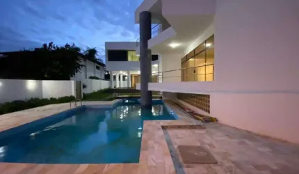 Casa à venda, 352 m² por R$ 1.600.000,00 - Vilas do Atlântico	 - Lauro de Freitas/BA
