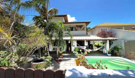 Casa com 4 dormitórios à venda, 320 m² por R$ 1.240.000 - Catu de Abrantes - Lauro de Freitas/BA