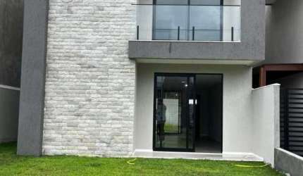 Casa com 4 dormitórios à venda, 136 m² por R$ 950.000 - Catu de Abrantes - Camaçari/BA