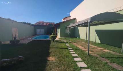 Casa com 2 suítes na Vila Santa Isabel!