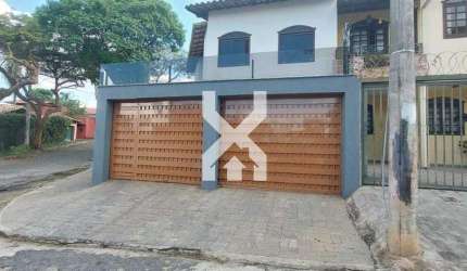 Casa geminada à venda, 3 quartos, 1 suíte, 2 vagas, Santa Amélia - Belo Horizonte/MG
