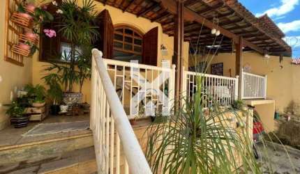 Casa geminada à venda, 2 quartos, 2 suítes, 3 vagas, Planalto - Belo Horizonte/MG