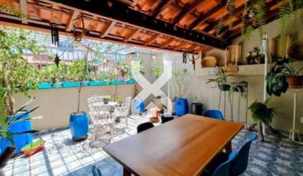 Casa à venda, 3 quartos, 1 suíte, 1 vaga, Sagrada Família - Belo Horizonte/MG