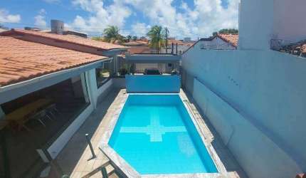 Casa para venda tem 450 metros terreno