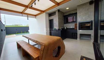 Casa em Condomínio no Residencial Santa Mônica  -  Caçapava/SP