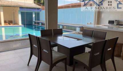 Vendo Ampla Casa com Piscina, Praia do Pernambuco, Guarujá- SP