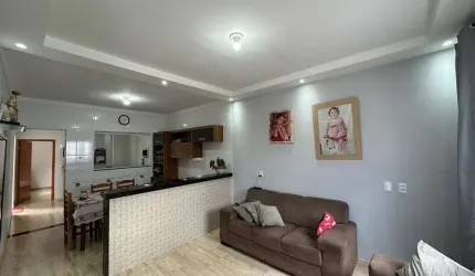 Casa para Venda em Pirassununga, TerrAzul, 3 dormitórios, 1 suíte, 2 banheiros, 2 vagas