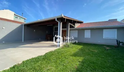 Casa Alto Padrão Mobiliada 2 Suítes,  560 m² de Terreno - Uberaba, Curitiba