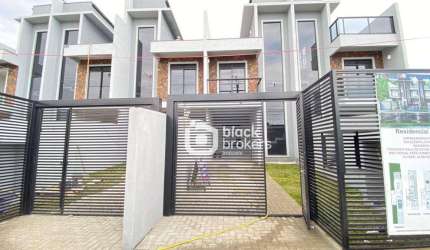 Sobrado 3 Quartos, Quintal e Terraço à Venda, 130 m² por R$ 760.000 - Uberaba - Curitiba/PR