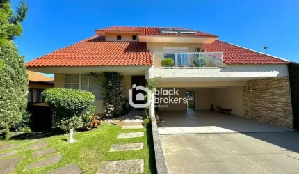 Casa 4 Quartos, Piscina, Moveis Planejados, Salão de Festas à Venda, 460 m² por R$ 2.999.900 - Vista Alegre - Curitiba/PR