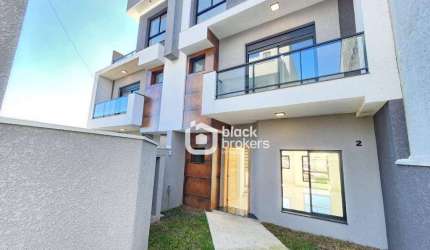 Lindo sobrado com 3 Dormitórios sendo 1 suíte, terraço, e um porão com 58 m² de espaço para opção de uma sala de TV, no Fanny-Curitiba-PR