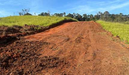 Terreno 8km do centro com ótima localização