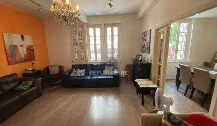 AMPLO APARTAMENTO À VENDA 2 DORMITÓRIOS
