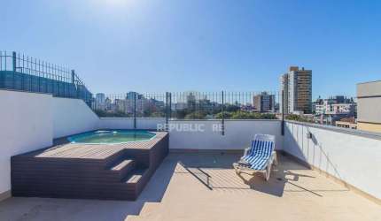 COBERTURA DUPLEX COM 3 DORMITÓRIOS E PISCINA