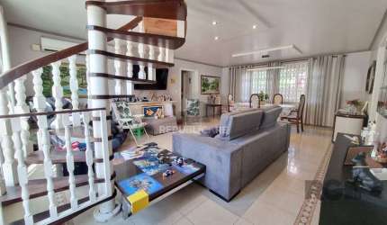 Casa 4 dormitórios, 4 vagas, espaço gourmet, piscina, jardim do salso Porto Aleg