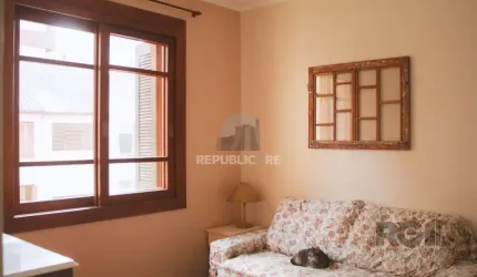 Apartamento 2 dormitórios,na república,próximo Rua Lima e Silva