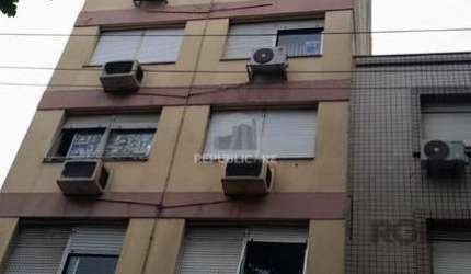Ótimo Jk,totalmente reformado,desocupado,prédio com elevador,na Cidade Baixa